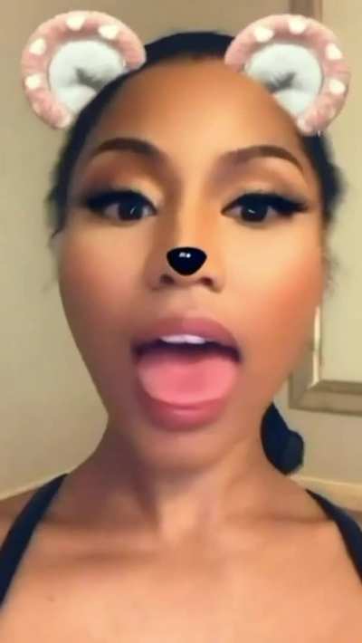 😜