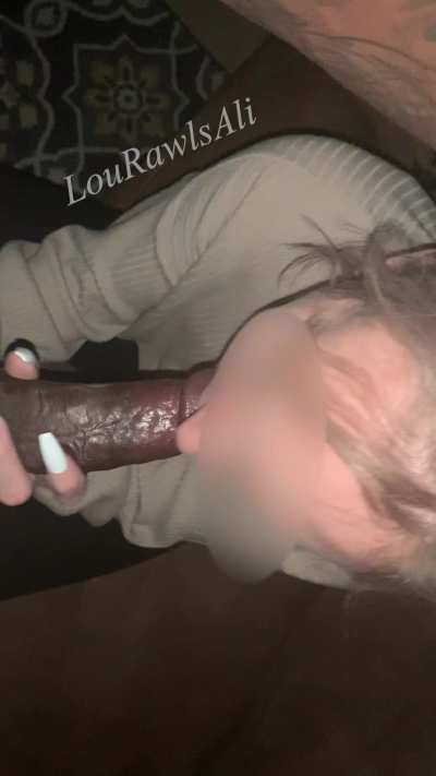 “Shawty wanna lick, lick, lick, lick, lick me like a lollipop”