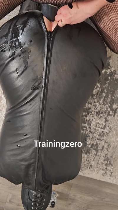 Restrained anal 