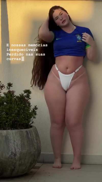 Nicolle Alves