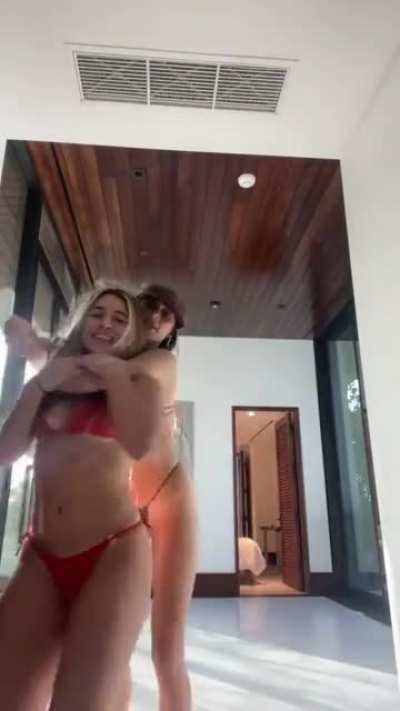 Luna Blaise