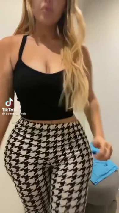 PAWG
