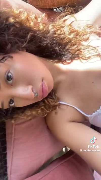 Moolooxx