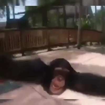 <3