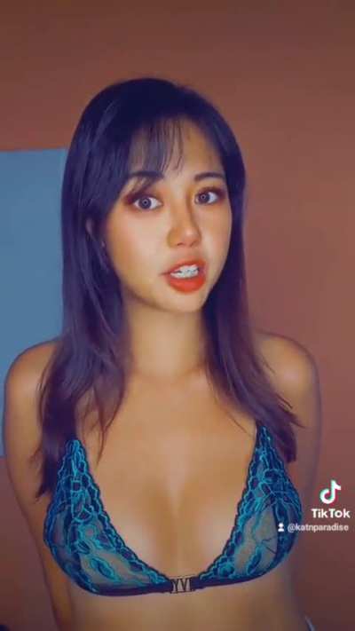 Hot Asian Girl 