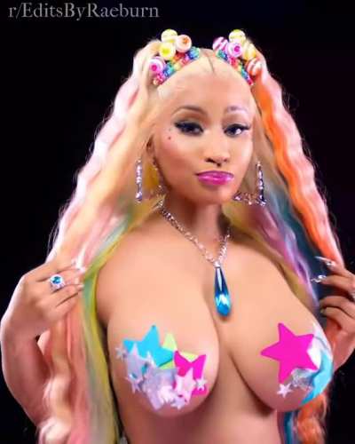 Nicki Minaj in reverse and slow-mo