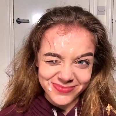 Someone knows who she is?