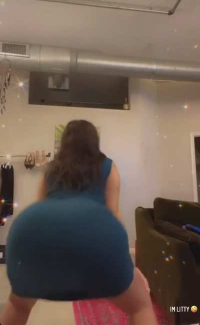 🍑💣