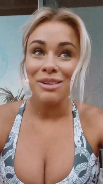 Paige VanZant