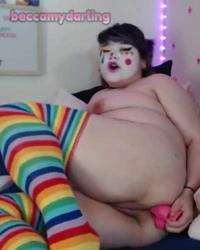do you like clown girls? 🤡