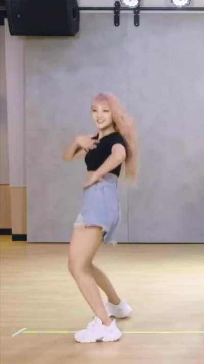 GIDLE - Minnie