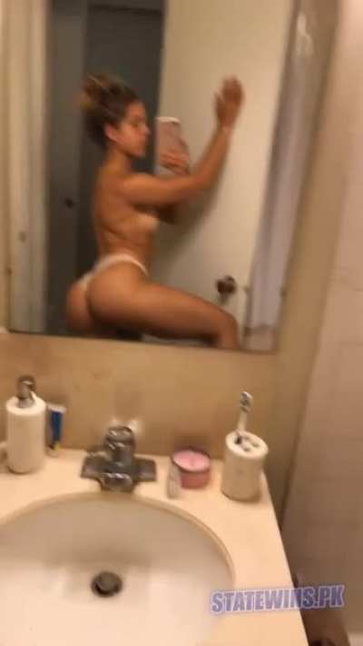 Her Vids (Nude)