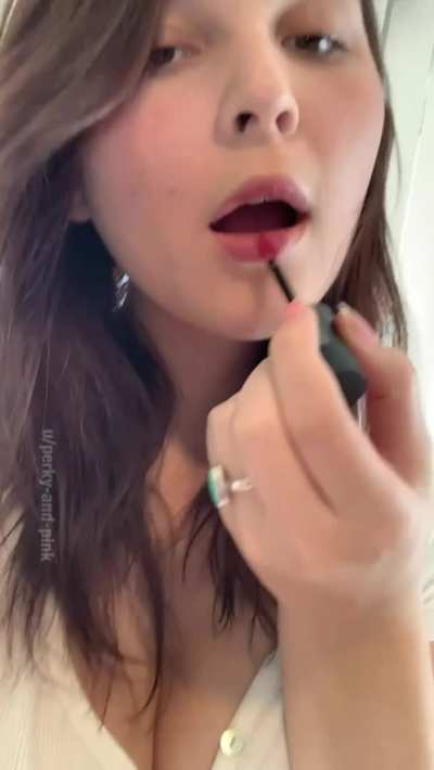 I found one of my most popular gifs! Should I recreate this one? 😋