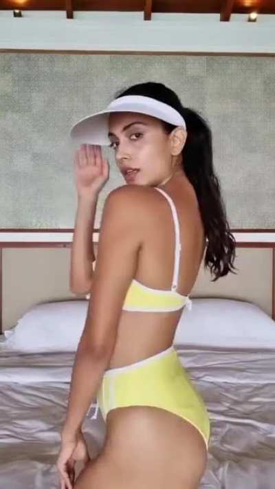 Sarah Jane Dias!