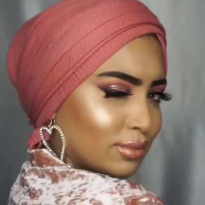 ‎بِسْ<wbr>مِ اللهِ الرَّ<wbr>حْمٰن<wbr>ِ الرَّ<wbr>حِيْم<wbr>ِ ‎b-is<wbr>mi-ll<wbr>āhi r-raḥmāni r-raḥīmi ‎This is what you should be saying when you’re on my page. ‎I’m your holy hijabi goddess here to ruin you☪️ ‎My feet and my hijab make you losers weak. ‎Devote your life to me. ‎Pray t