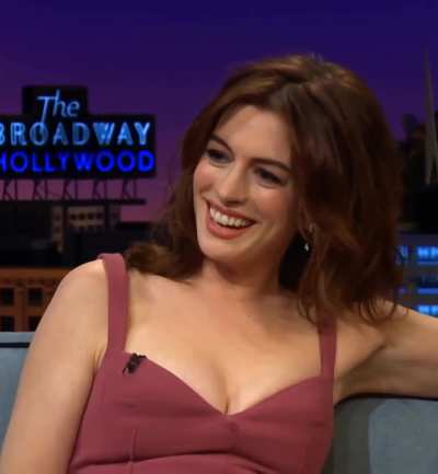 Anne Hathaway