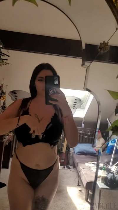 have you ever seen a fairy drop her titties?