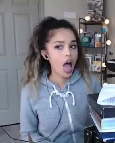 old rae clips