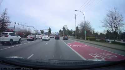 Local driver thinks hazard lights turn your car into a bus [oc]