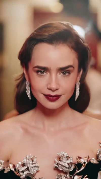 Lily Collins