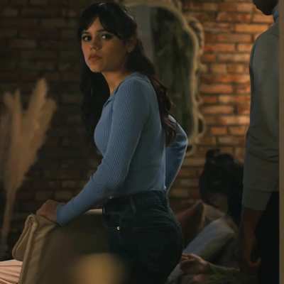 Hot ass in tight jeans