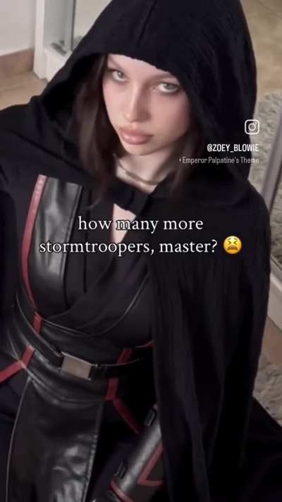Zoey_Blowie