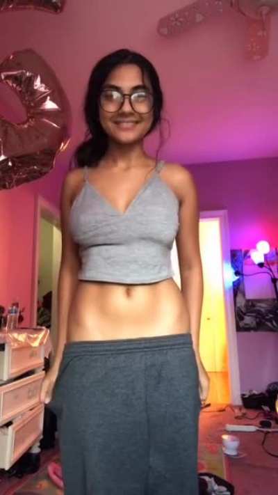 Who is this Chick and What is this Trend called?