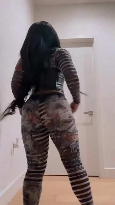 Reginae Carter twerk 🤤🍑