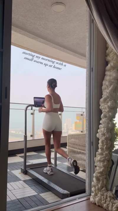 Radhika' morning workout prep- Ig Story 19th February 2026