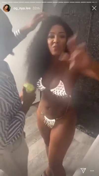 Nya Lee #Twerking 🤦🏿‍♂️😍