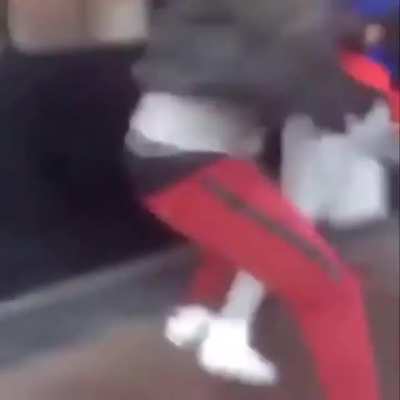carti getting rocked for stealing supreme before the fame