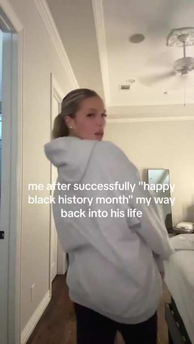 White Queen Got Back With Her Black King👸🏼🤴🏿