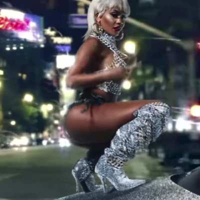 twerking