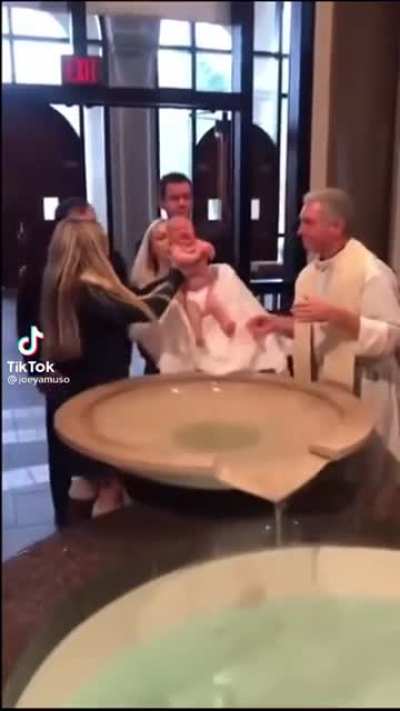 WCGW just use one hand.