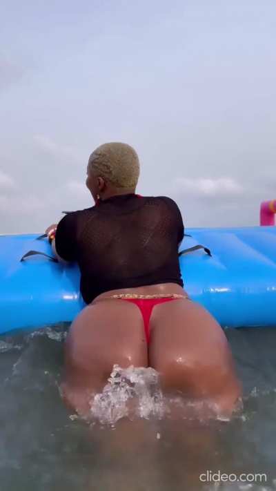 brown<wbr>🍑🍑❤️