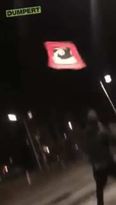 throw a sign
