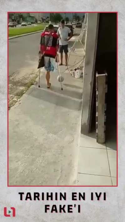 Komik değil bu sefer gülmemek