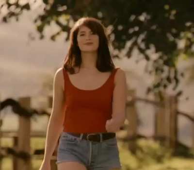Gemma Arterton 🥵