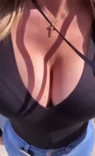 🍈🍈 😍
