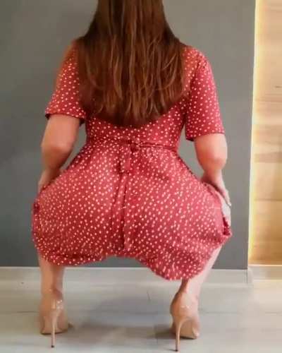 Sundress Booty Shaking