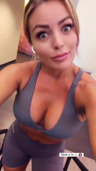 Mandy Rose