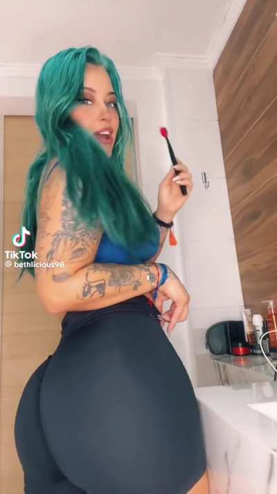 @bethlicious98