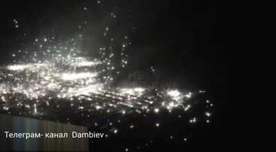 RU POV | Drone view of incendiery munitions being used in Ugledar by the Far East Siberian 