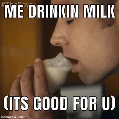 Yum milky milky 🥛 🍪