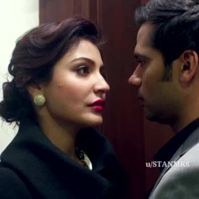 Anushka Sharma kissing scene. 