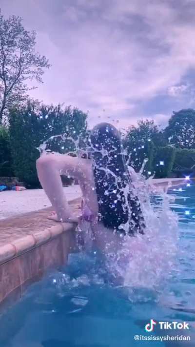 💦