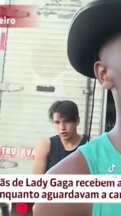 Lady Gaga fan wants to be seen.