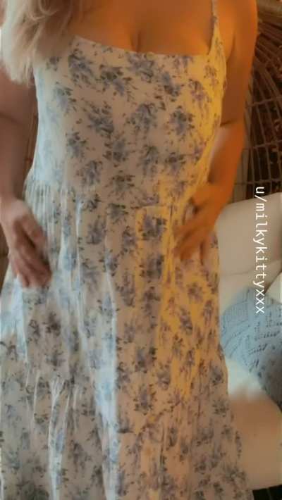I heard you wanna see what’s underneath my sundress? ☀️ [oc]
