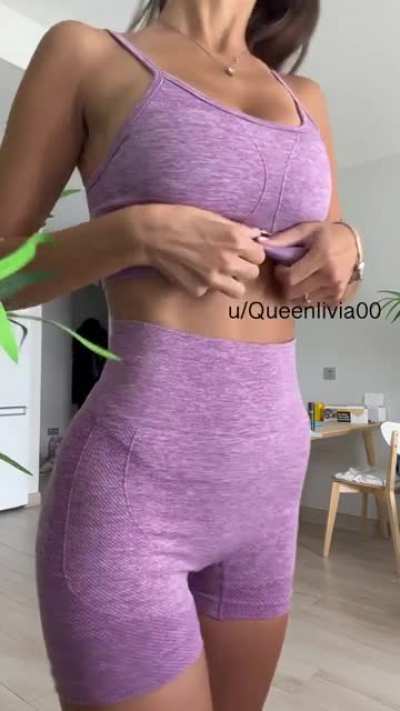 I love the look of my ass in this set