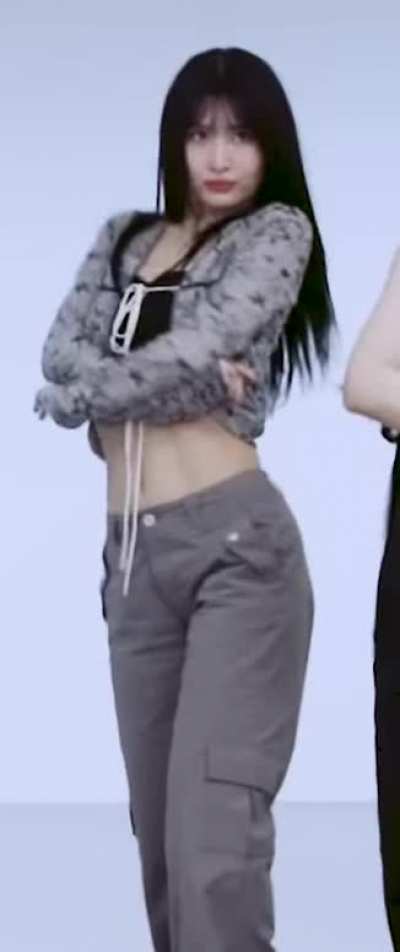 TWICE - Momo